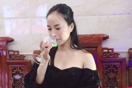 Khởi tố 'hot girl bánh mướt' cầm đầu đường dây đánh bạc 126 tỷ đồng