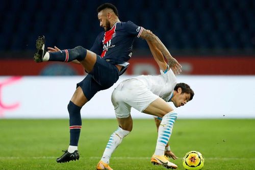 Neymar nhận thẻ đỏ trong trận thua 0-1 của PSG