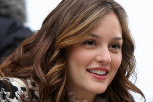 Leighton Meester sinh con trai