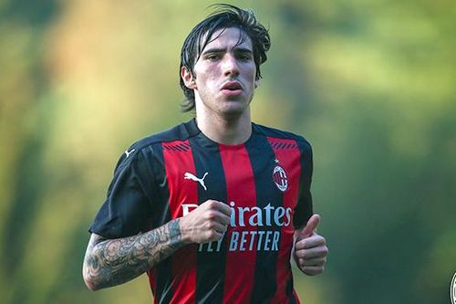 Serie A: Chờ đợi những cậu bé của Mancini
