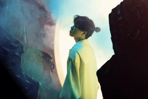 Tung teaser 'Hoa hải đường', Jack xuất hiện khi trứng khổng lồ vỡ ra mang ý nghĩa gì đây?