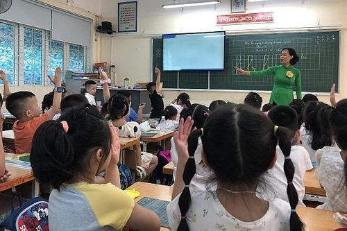Sách giáo khoa lớp 1 mới: Học sinh hứng thú hơn, tích cực hơn