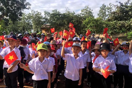 Đắk Lắk: Công khai đường dây nóng phản ánh các khoản thu đầu năm học