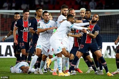 Tottenham gục ngã trên sân nhà, 'mưa' thẻ đỏ ở trận derby nước Pháp