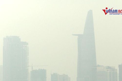 Sương mù bao phủ, thời tiết Sài Gòn se lạnh 'như mùa đông'