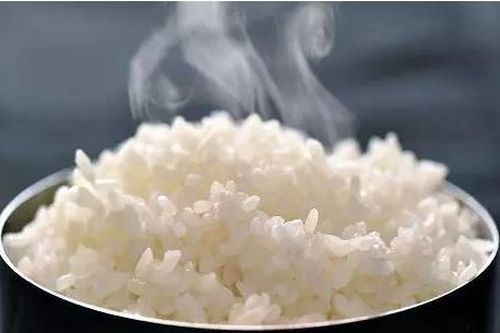 Làm sai 2 bước này khi nấu, bảo sao cơm không ngon, dẻo, mùi thơm chẳng còn