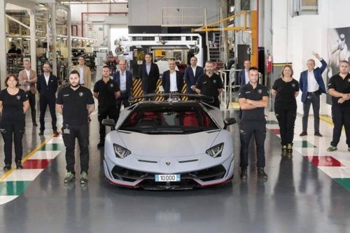 Đã có 10 nghìn chiếc Lamborghini Aventador lăn bánh trên thế giới