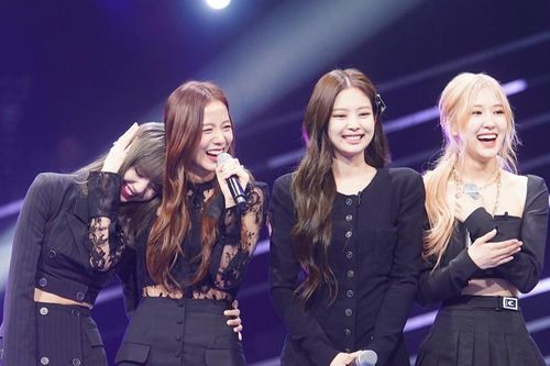 'Mổ xẻ' lý do khiến Blackpink 'flop' ở Hàn: Cần học hỏi 'nước đi' này của BTS!