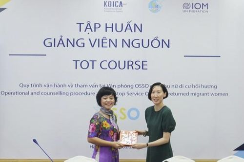 Dự án tăng cường hỗ trợ tái hòa nhập bền vững cho phụ nữ di cư hồi hương