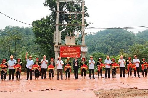 Xóm bản cuối cùng của Thái Nguyên có điện lưới quốc gia