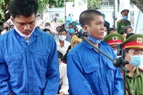 Xét xử các đối tượng tổ chức đưa người xuất, nhập cảnh qua biên giới