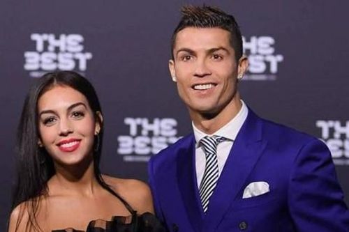 Ronaldo chi gần 800.000 USD mua nhẫn đính hôn