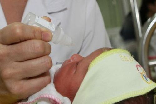 Ngộ độc thuốc nhỏ mũi naphazolin - Cảnh báo từ chuyên gia