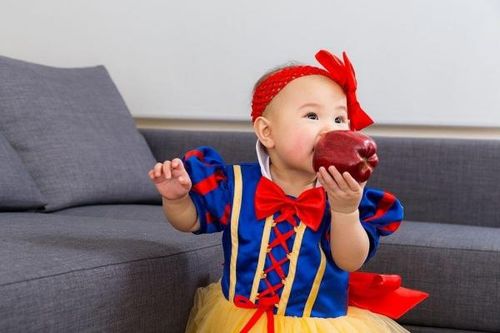 Trái cây cho trẻ 6 tháng tuổi ăn dặm
