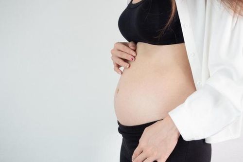 Những thay đổi ở mẹ và thai nhi khi mang thai tuần 16