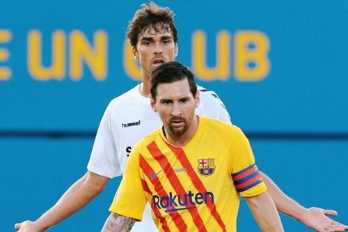 Messi gọi đối thủ là 'đồ ngốc'