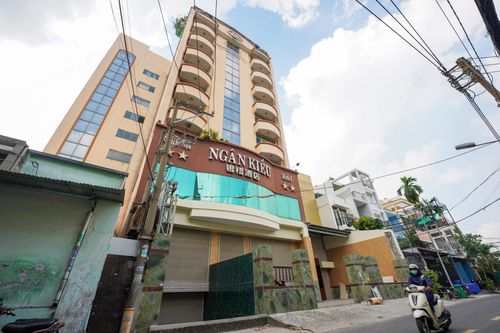 Ngân hàng đại hạ giá tài sản đảm bảo