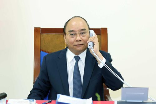 Thủ tướng Nguyễn Xuân Phúc điện đàm với thủ tướng Đức