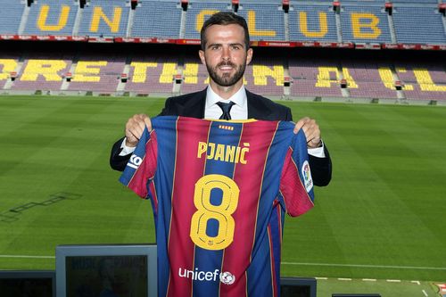 Miralem Pjanic ra mắt tại CLB Barcelona