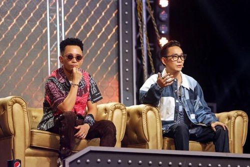 Giá trị trang phục của huấn luyện viên, giám khảo Rap Việt