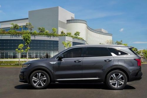 KIA SORENTO thế hệ mới đổi mới toàn diện về thiết kế và công nghệ