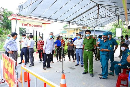 Quảng Ngãi: Người bị cách ly tạm thời để phòng chống Covid-19 được hỗ trợ tiền ăn