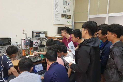 Ra mắt sân chơi cho sinh viên yêu thích ROV