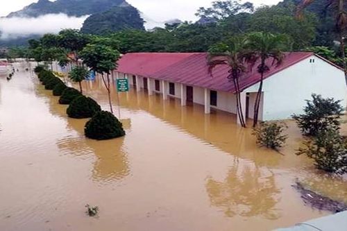 Lũ về làm ngập 65 ngôi nhà, 120 ha lúa mùa ở Hà Giang