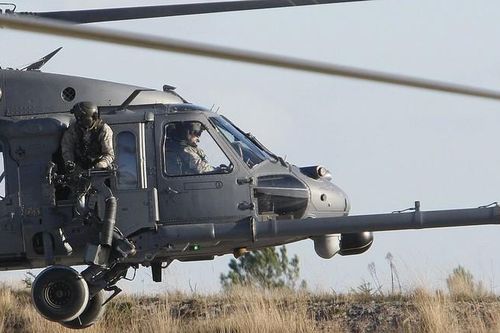 Mỹ bác tin trực thăng quân sự rơi ở Syria