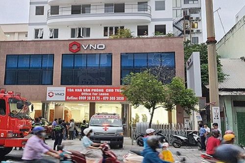 Nam công nhân bất ngờ tử vong trong lúc sửa thang máy