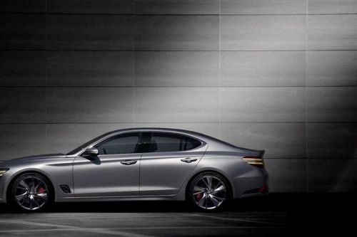 Cận cảnh xe sang Hyundai Genesis G70 có giá bán 857 triệu đồng