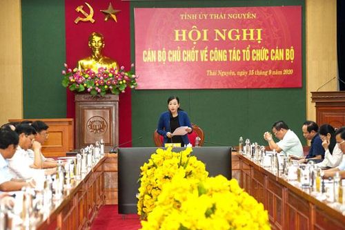 Hội nghị cán bộ chủ chốt về công tác cán bộ