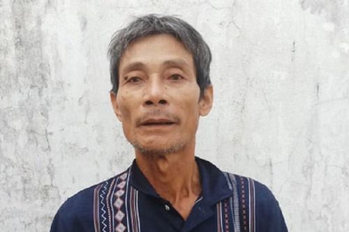 Người đàn ông 57 tuổi giở trò hãm hiếp cô gái chặt củi