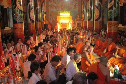 Tây Ninh: Chúc mừng Lễ SenDolta của đồng bào Khmer