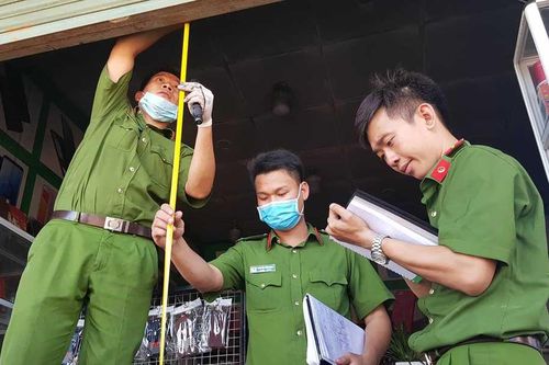 Thực nghiệm điều tra vụ cháy chi nhánh ngân hàng ở TP.HCM