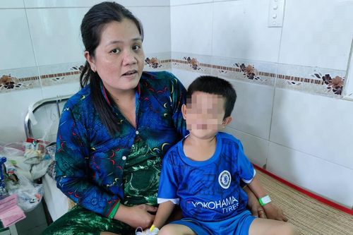 Hai anh em bị viêm màng não vì nhiễm giun đũa