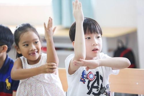 Dạy làm người tử tế: Sự tử tế phải bắt nguồn từ người lớn