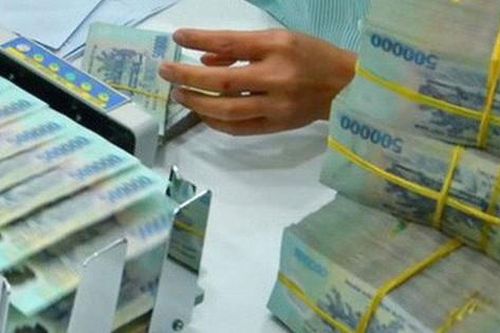 Ngân hàng ráo riết thu hồi nợ xấu: Ồ ạt bán, không dễ
