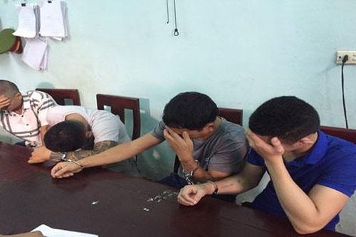Hành trình vây bắt ổ 'cẩu tặc' câu 1 tấn chó, dùng hung khí chống trả khi bị vây bắt