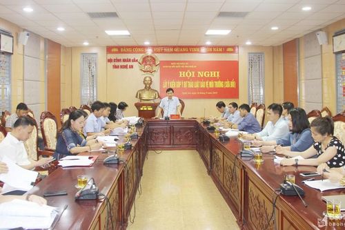 Đoàn đại biểu Quốc hội Nghệ An lấy ý kiến góp ý dự thảo Luật Bảo vệ môi trường (sửa đổi)