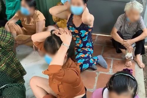 TP Hồ Chí Minh triệt phá tụ điểm cờ bạc đánh bài cào, tạm giữ 30 đối tượng