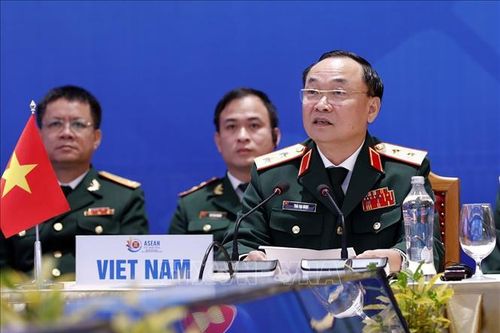 Hợp tác quân sự vì một ASEAN gắn kết và chủ động thích ứng