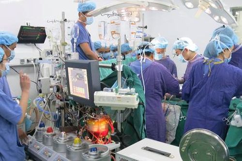 Kỷ lục: BV Việt Đức ghép 23 tạng cho bệnh nhân trong 13 ngày