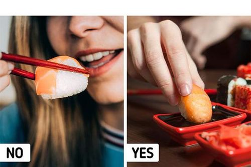 9 món ăn tưởng như ai cũng biết cách ăn nhưng thực ra lại ăn sai cách