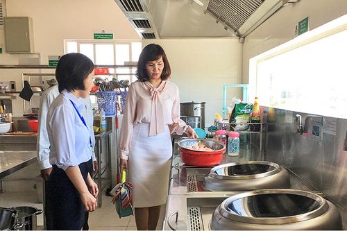 Đảm bảo an toàn thực phẩm bếp ăn trường học