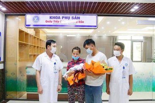 Chăm sóc và điều trị thành công trẻ sinh non 32 tuần tuổi