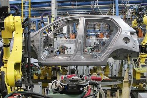 Chính thức gia hạn thuế tiêu thụ đặc biệt với ô tô lắp ráp trong nước