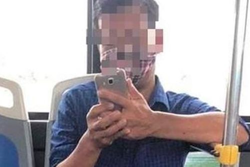 Phạt tiền người đàn ông nhổ nước bọt vào nữ phụ xe bus