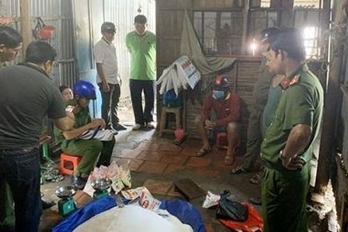 Cặp vợ chồng sản xuất trà Hoa Sen và bột ngọt Aji-no-moto, Saji giả