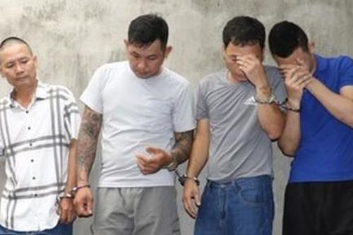 Trộm nửa tấn chó trong một đêm